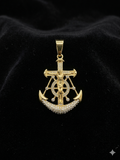 Dije de Ancla con Cruz de Crucifijo