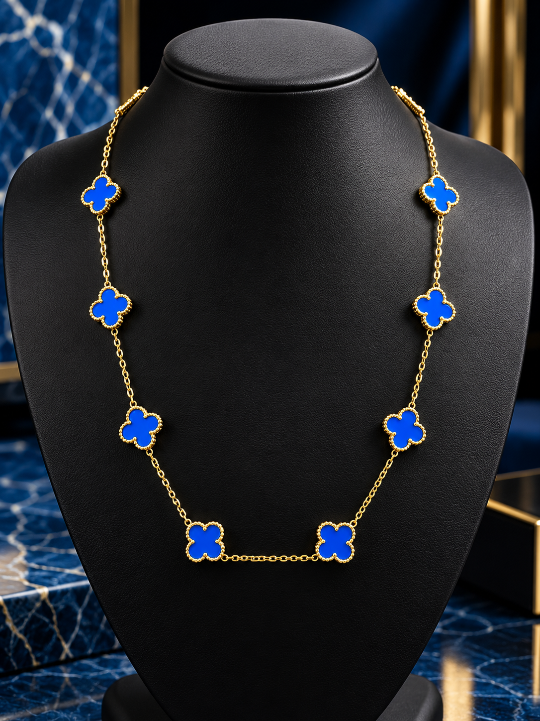 Collar trébol